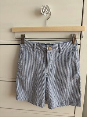 NEW Polo by Ralph Lauren Light Blue & White seersucker Striped short.